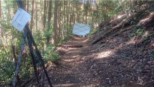 尊仏山荘の鹿柵