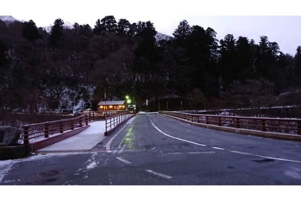 大山夏山登山口へ