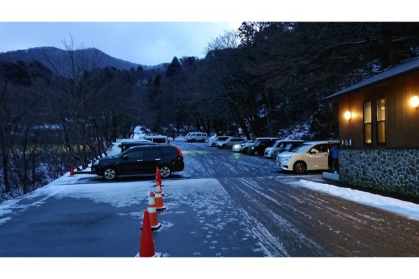 大山駐車場