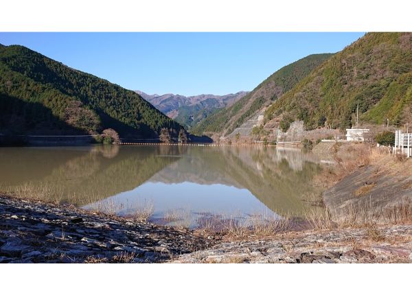 さわらびの湯から登山口へ３
