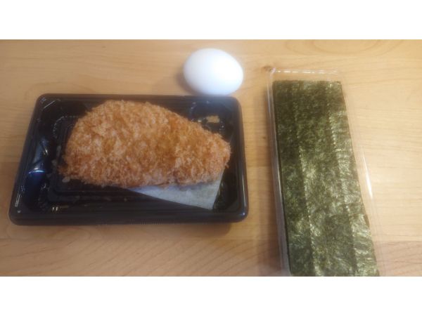 カツ丼の主要材料